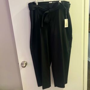 A New Day stretch belted dress pants size 18 black new with tags (NWT)
